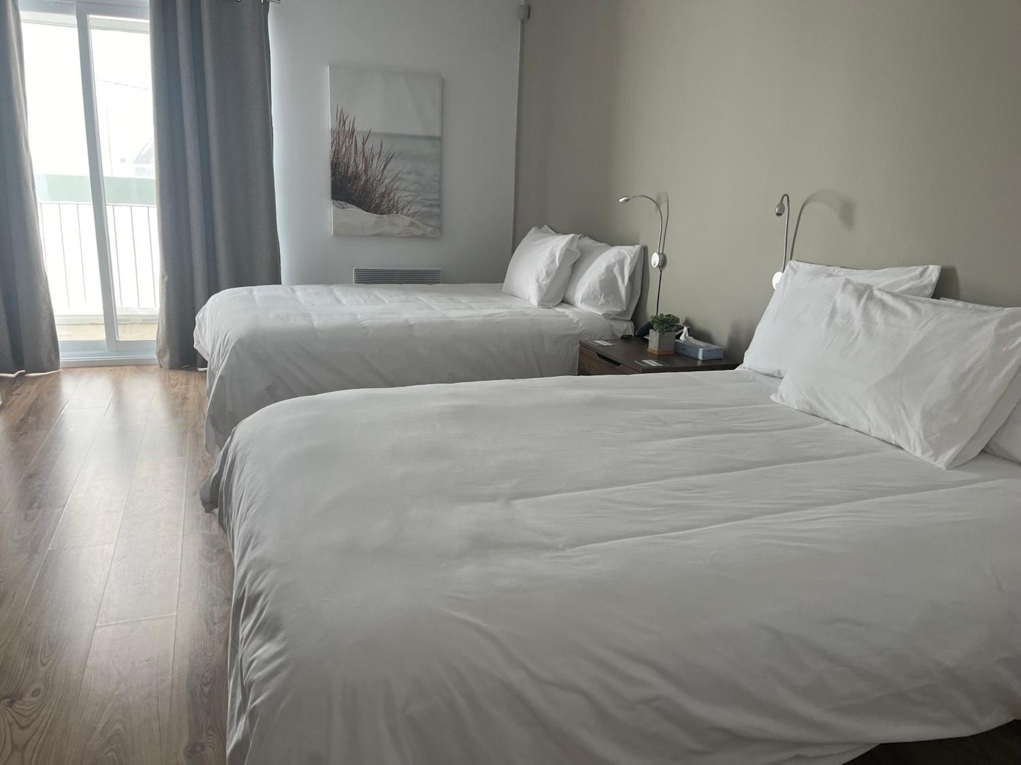 Hotel Normandie Rimouski Bagian luar foto